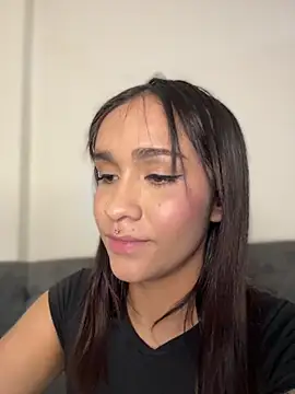 Isabella-Teen's cam snapshot