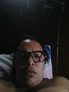 Xoticxenax's cam snapshot