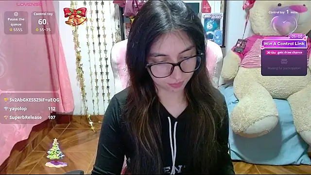 Maggie_Fox3's cam snapshot