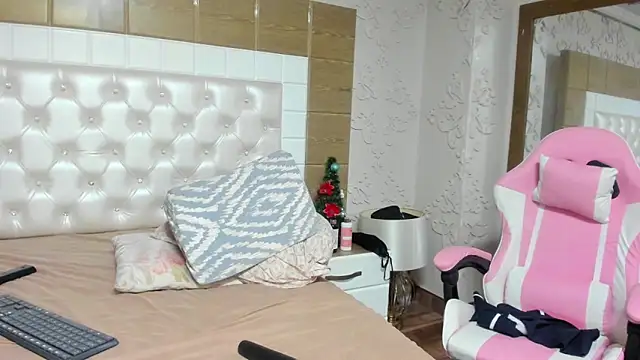 TaraaHot's cam snapshot