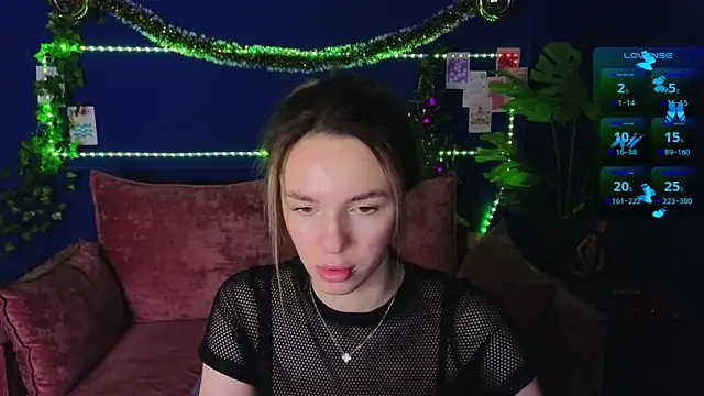 molly_crystal's cam snapshot