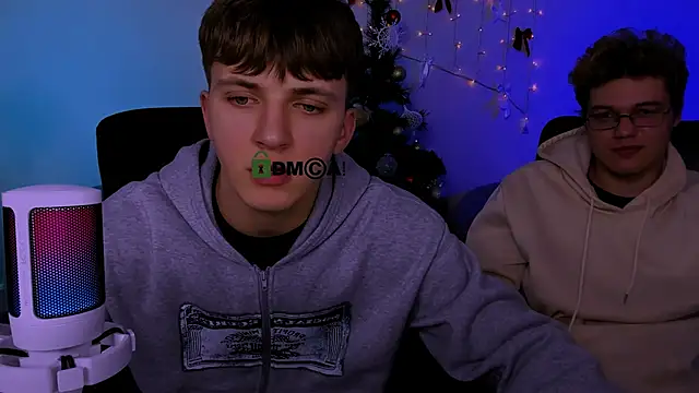 travis_wolf_ live sex cam