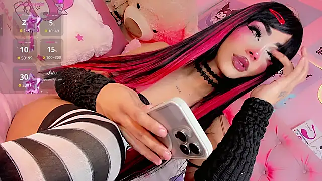 Cute_Roxxy live sex cam