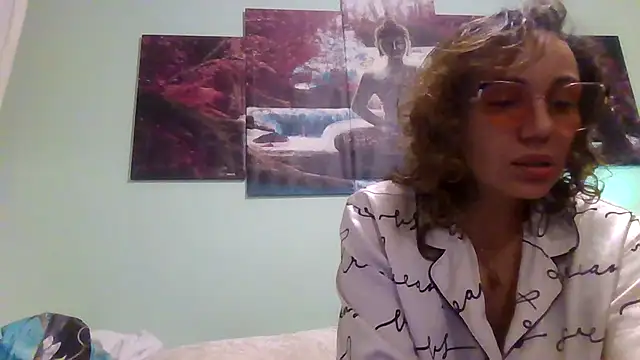 loveryvicky's cam snapshot