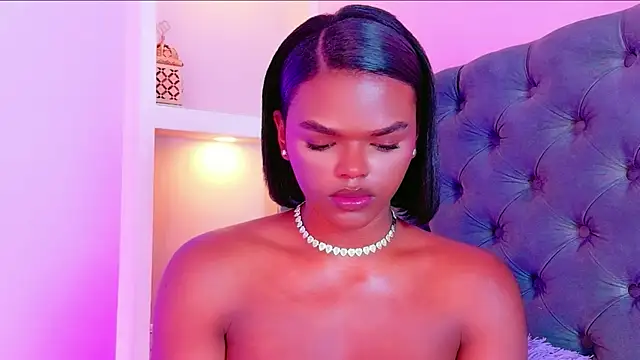 CamiEstrada live sex cam