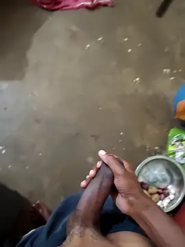 RAYI_Queen_4 live sex cam