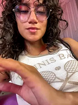 KaitlynLoveCam's cam snapshot