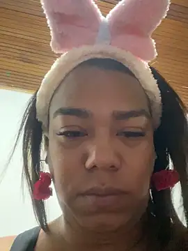 NatiBrunet live sex cam