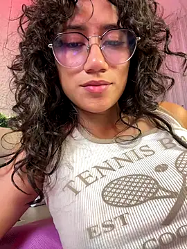 KaitlynLoveCam's cam snapshot