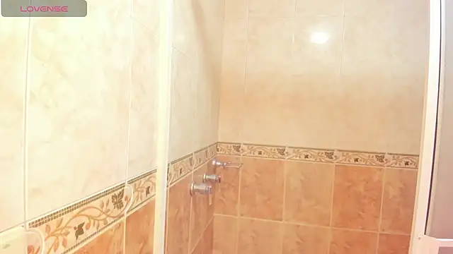 lia_sexx19 live sex cam