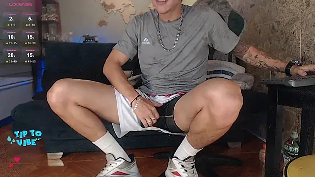 rogert_xx live sex cam