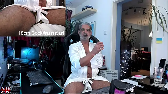 OnlineBossUK live sex cam