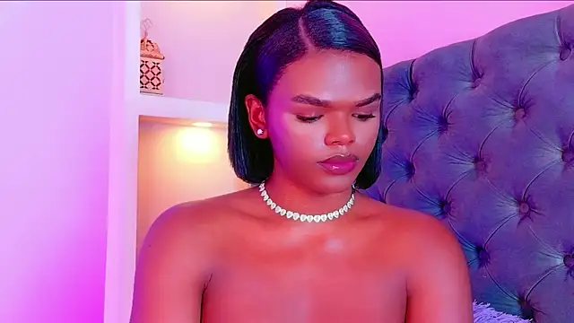 CamiEstrada live sex cam