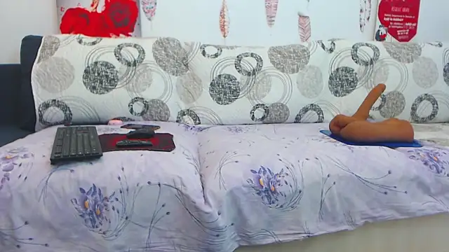 GORGEOUS_GIRL_WOW_'s cam snapshot