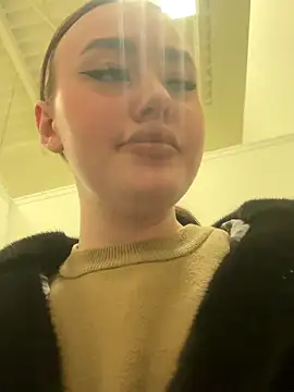 KiraSunshine's cam snapshot