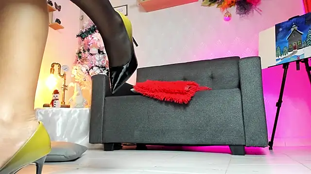 Alaia_Love77's cam snapshot