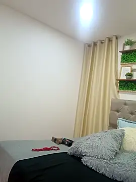 sasi_luna's cam snapshot