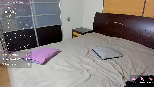 habibi_moon's cam snapshot