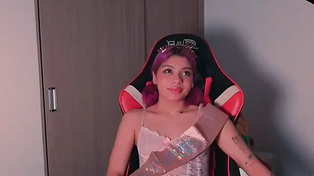 angelinhaaa's cam snapshot