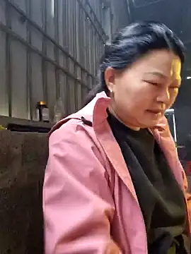 yoowwmr's cam snapshot