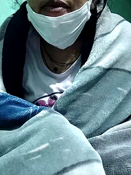 Piya_Bakshi's cam snapshot