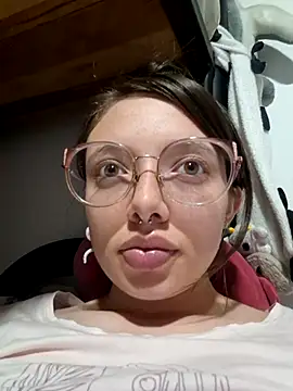 linda-schmidt's cam snapshot