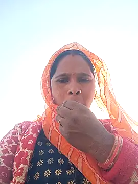 Rt_shreya's cam snapshot