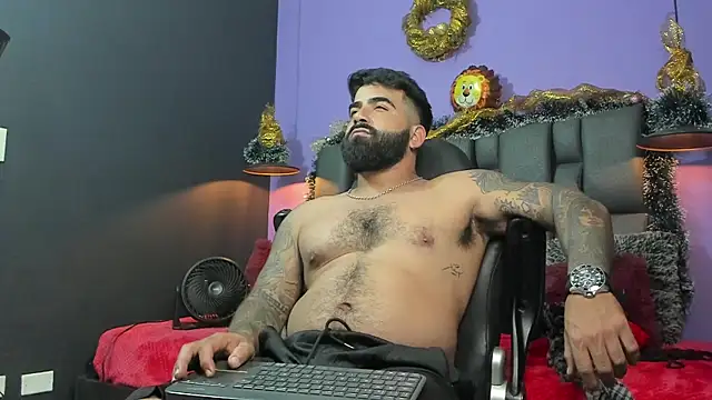 Lyon_vach live sex cam