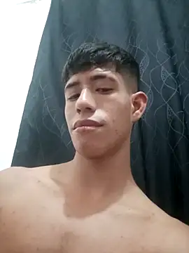 dareck_18 live sex cam