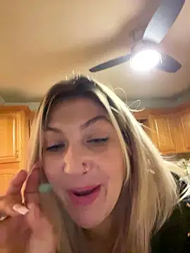 LittleMissEeve live sex cam