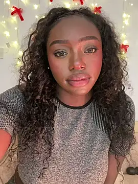 alissradiante1's cam snapshot