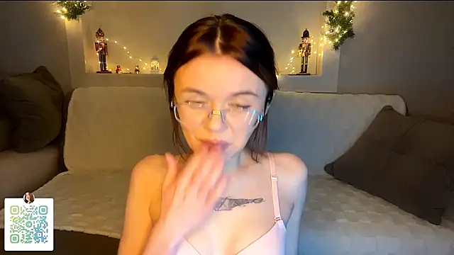 ZealousCulex's cam snapshot