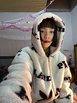 andymi1's cam snapshot