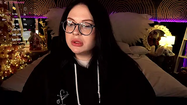 SerahMirabeli's cam snapshot