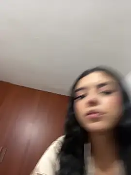 eileensophi's cam snapshot