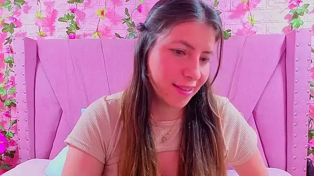 Alyy_Brown live sex cam