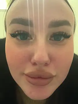 KiraSunshine's cam snapshot