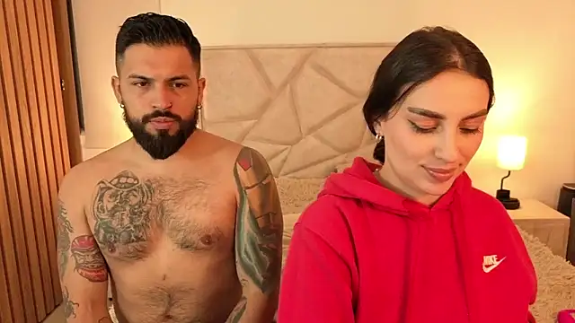 teseo_and_afroditha_'s cam snapshot