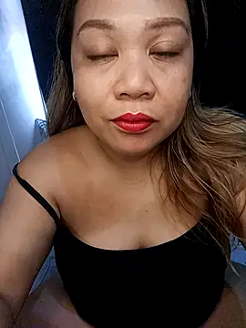 Sweet_asian_kylie's cam snapshot