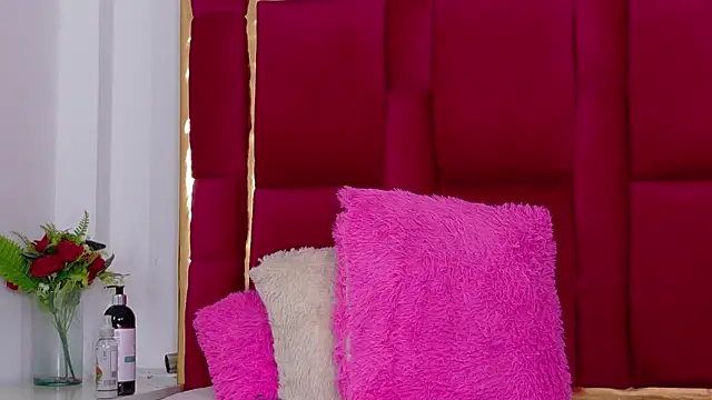 CoralHarrinson's cam snapshot