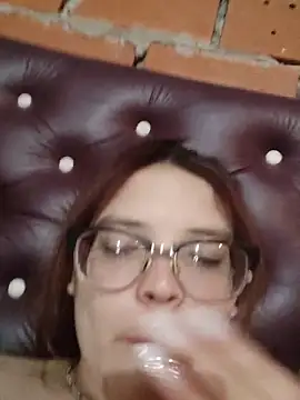 Luluu063i's cam snapshot