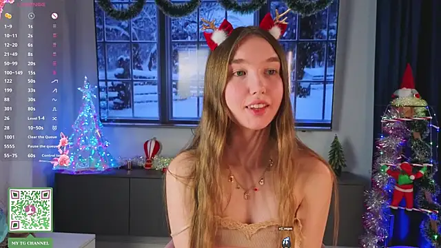 ElfredaTupy's cam snapshot