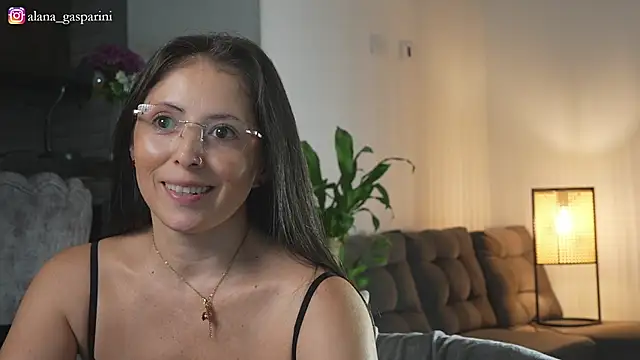 alana_gasparini live sex cam