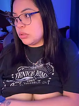 drizzypeach602's cam snapshot