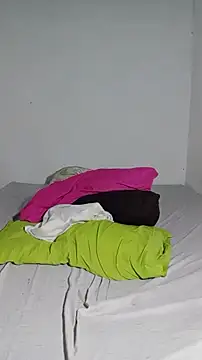 KarameloVzla's cam snapshot