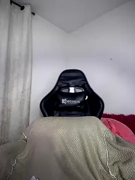 Miaa_love6969's cam snapshot