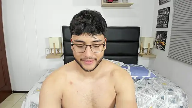 mike_foxxx_'s cam snapshot