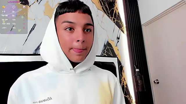 Seductivo_jr live sex cam