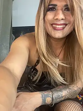 tsqueenanaXL live sex cam