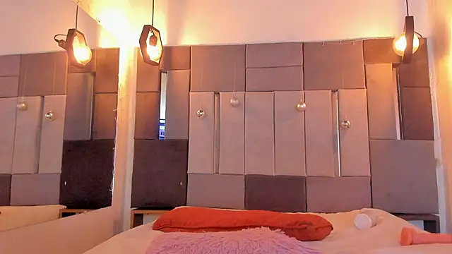 FreyrStone's cam snapshot